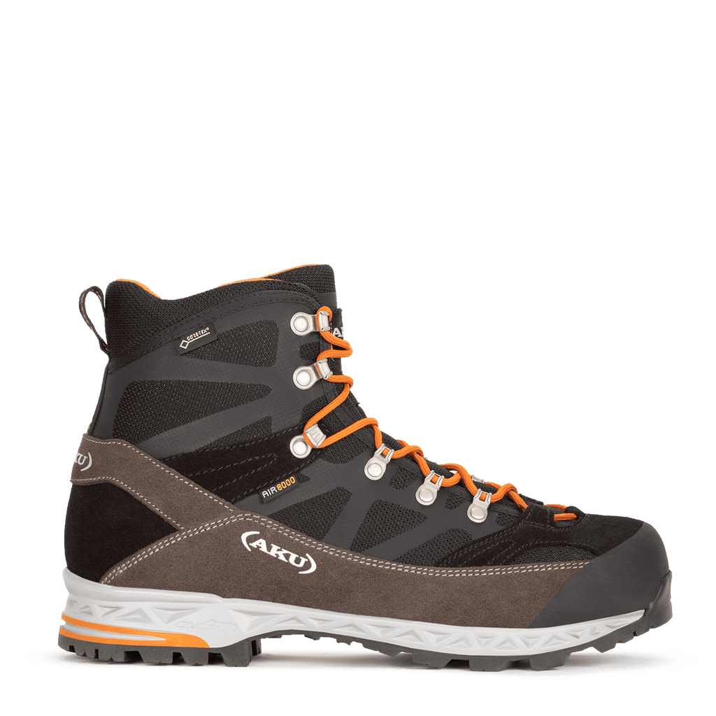 ★ 入手困難・新品・未使用！　 AKU　GORE TEX　ブーツ ★ Amazon | Aku Boots メンズ US サイズ: 5 カラー: ブラック